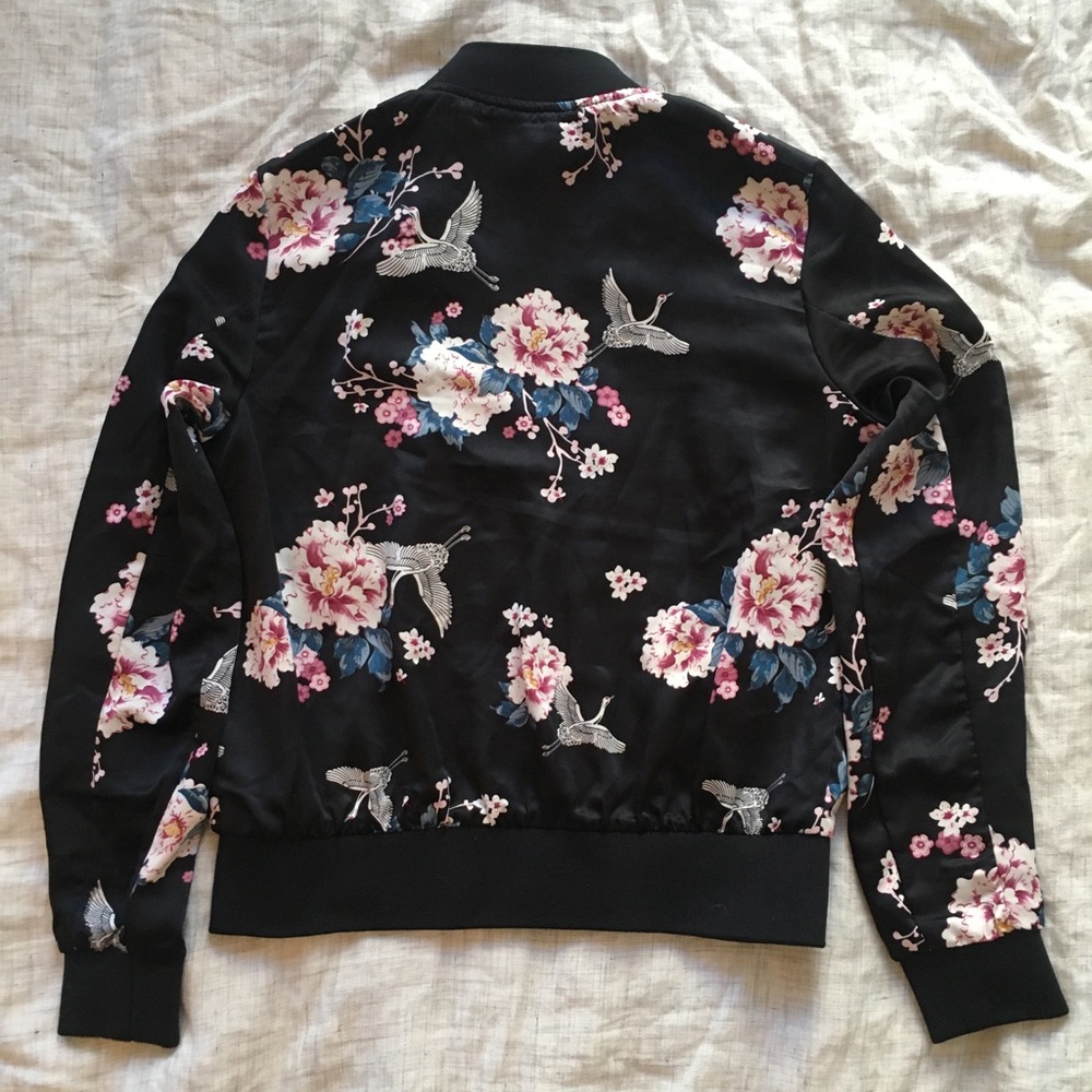 Jacket - Picture 4 of 4